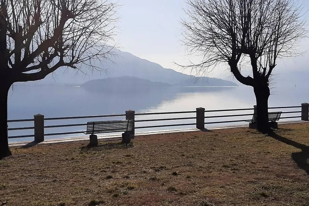 House Marika Villa Gera Lario Italy